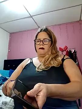 EllisW8 from StripChat