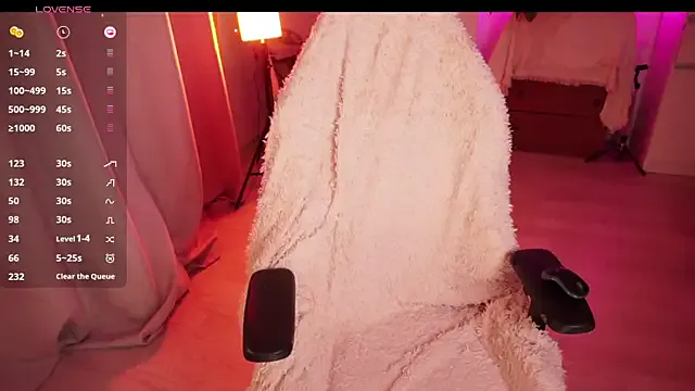 Elly_Caramelly from StripChat