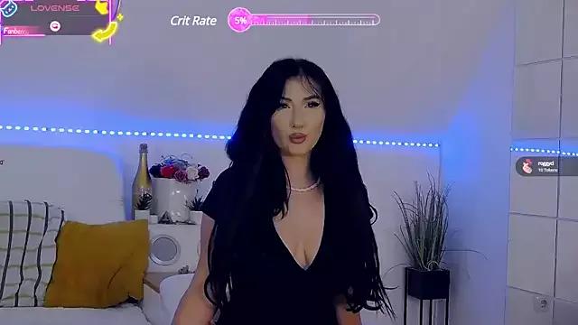 EmDesire from StripChat