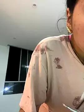 emi_star from StripChat is Freechat