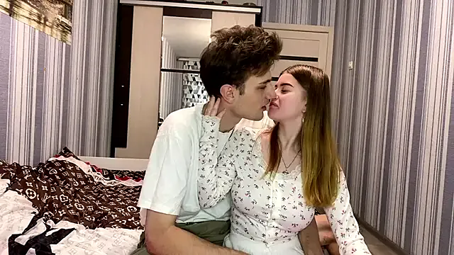 EmiliaCouple's avatar