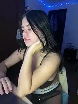 emiliaharper408 from StripChat is Freechat