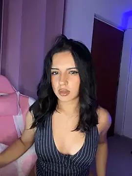Try our girls live displays and explore the company of endless strippers, with beautiful physiques, vibrating toys and more.