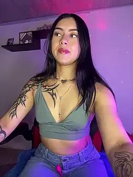 Try our girls live displays and explore the company of endless strippers, with beautiful physiques, vibrating toys and more.
