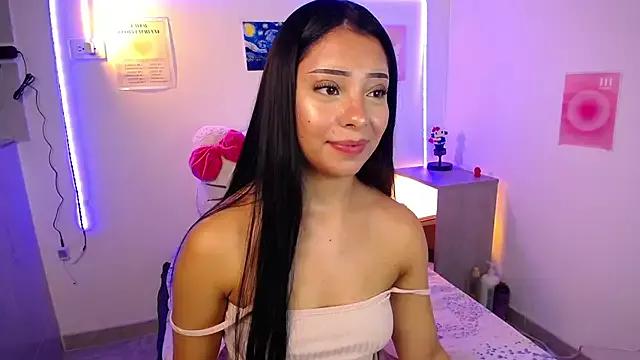 Try our girls live displays and explore the company of endless strippers, with beautiful physiques, vibrating toys and more.