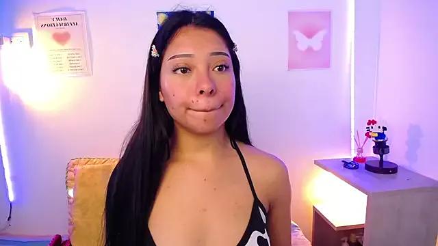 Try our girls live displays and explore the company of endless strippers, with beautiful physiques, vibrating toys and more.