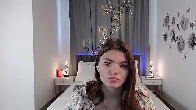 EmilyEight from StripChat is Freechat