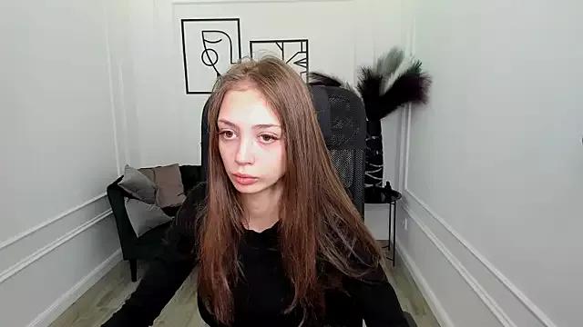 Try our girls live displays and explore the company of endless strippers, with beautiful physiques, vibrating toys and more.