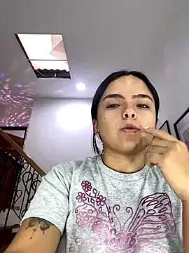 Try our girls live displays and explore the company of endless strippers, with beautiful physiques, vibrating toys and more.