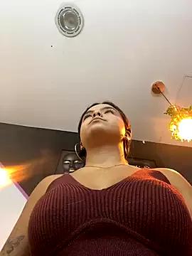 Try our girls live displays and explore the company of endless strippers, with beautiful physiques, vibrating toys and more.