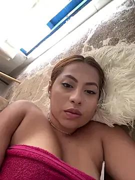 EmilyJoe from StripChat is Freechat