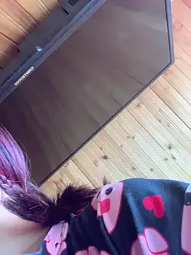 Emilyy-18 — Freechat on StripChat