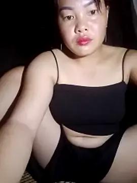 emilyzz from StripChat is Freechat