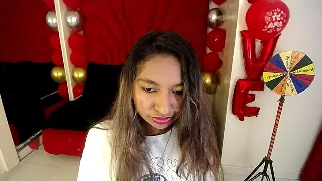 Emma_Parkerr_ from StripChat is Freechat