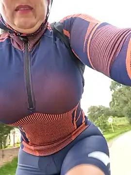 emma_tour from StripChat