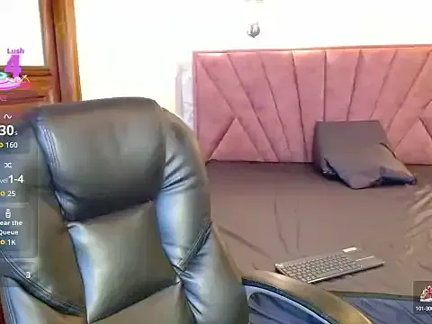 Emmaa_dia webcams show profile image 