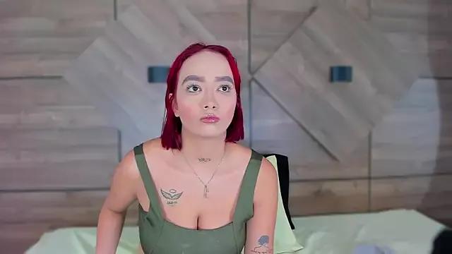 EmmaTapias from StripChat is Freechat