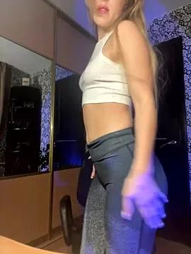 Try our girls live displays and explore the company of endless strippers, with beautiful physiques, vibrating toys and more.