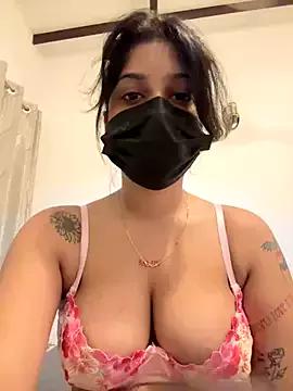 Emminemjemmy from StripChat is Freechat