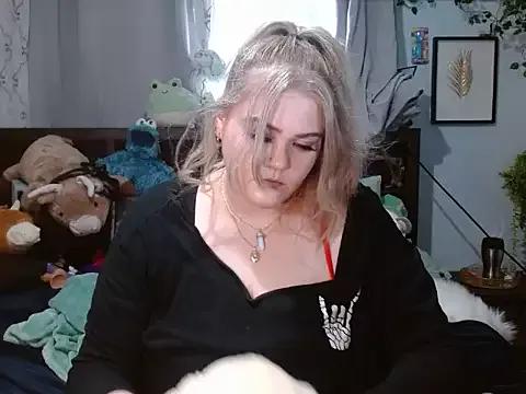 Emmy_Fleur from StripChat is Freechat