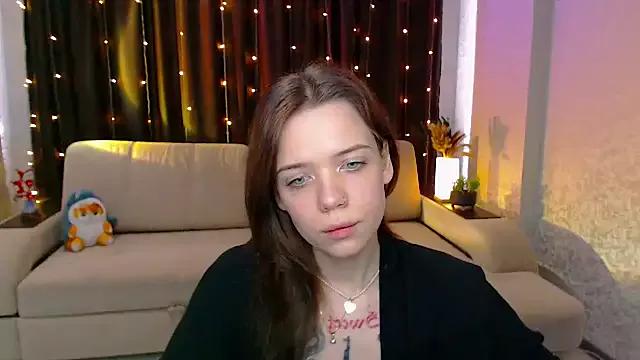 Try our girls live displays and explore the company of endless strippers, with beautiful physiques, vibrating toys and more.