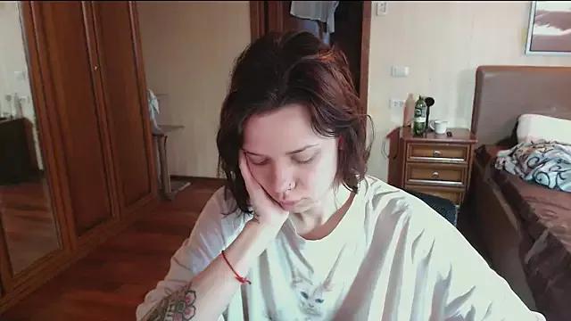 enchanting_chloe from StripChat is Freechat