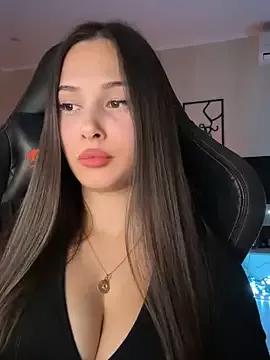 Try our girls live displays and explore the company of endless strippers, with beautiful physiques, vibrating toys and more.