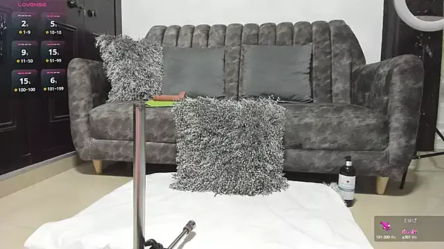 Avatar of EroticAzir