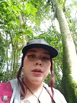 Erza_escarleth — PINCH NIPPLES in public