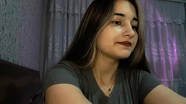 EsmaEden from StripChat is Freechat