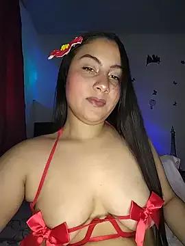 Try our girls live displays and explore the company of endless strippers, with beautiful physiques, vibrating toys and more.