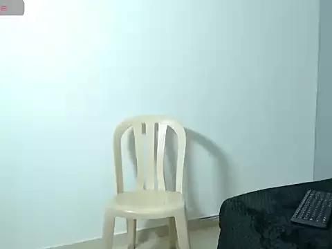 ESTRELLA-LORENS from StripChat is Freechat