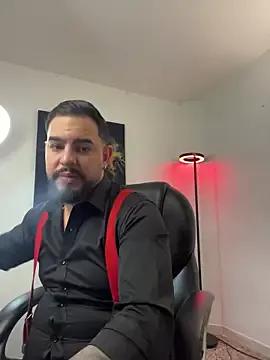 Try our girls live displays and explore the company of endless strippers, with beautiful physiques, vibrating toys and more.