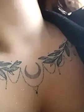 Try our girls live displays and explore the company of endless strippers, with beautiful physiques, vibrating toys and more.