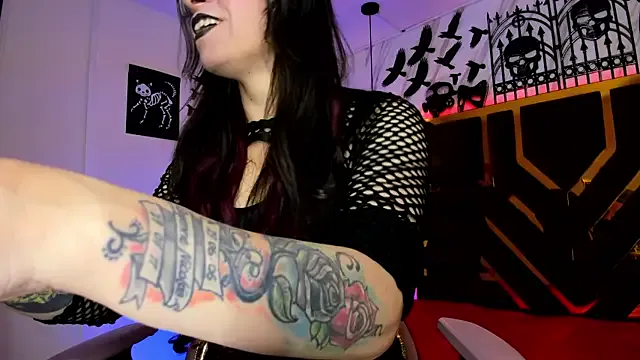 Evangelinejoness_ —  Nipples clamps+Lush x2 min 