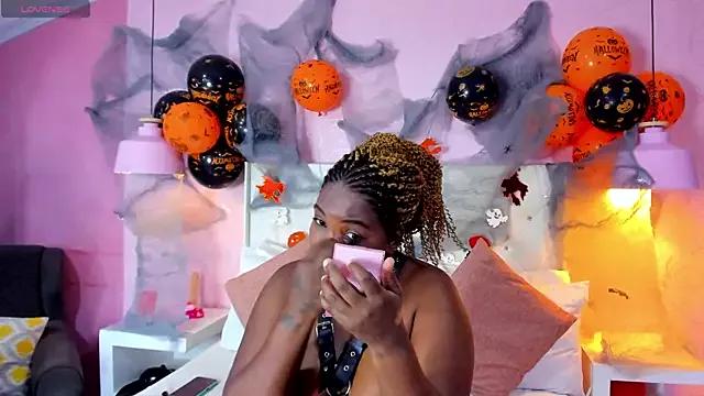 EvaTyson from StripChat is Freechat