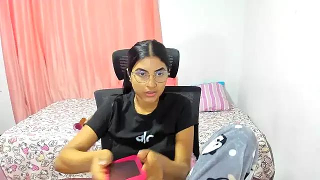 FalakRese from StripChat