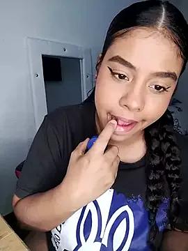 Fanny_Klean from StripChat