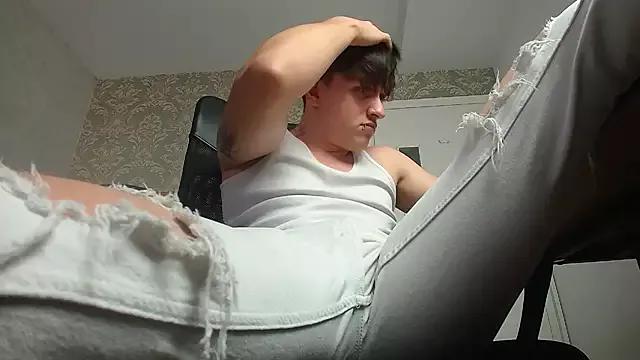 FelixStarkk from StripChat is Freechat