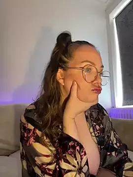 Try our girls live displays and explore the company of endless strippers, with beautiful physiques, vibrating toys and more.