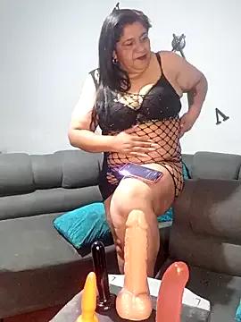 Try our girls live displays and explore the company of endless strippers, with beautiful physiques, vibrating toys and more.