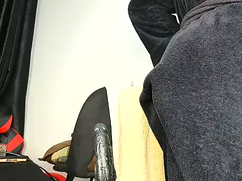 Avatar of Fuck-Me-Daddyy