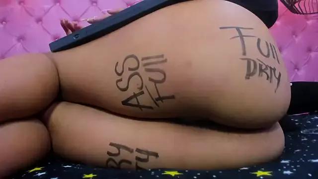 Gabby_Full_Messy from StripChat