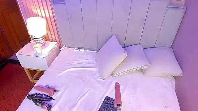 Avatar of gabriela_lux