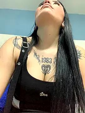 Try our girls live displays and explore the company of endless strippers, with beautiful physiques, vibrating toys and more.