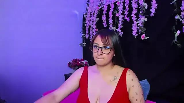 Gabyy_Cooper from StripChat is Freechat