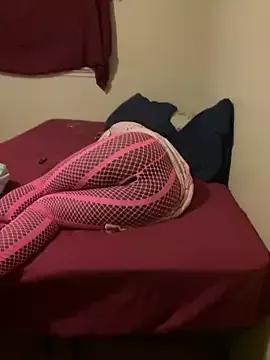 gamingcouple420 from StripChat is Freechat