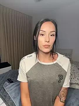 Try our girls live displays and explore the company of endless strippers, with beautiful physiques, vibrating toys and more.