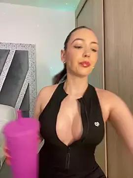 Try our girls live displays and explore the company of endless strippers, with beautiful physiques, vibrating toys and more.