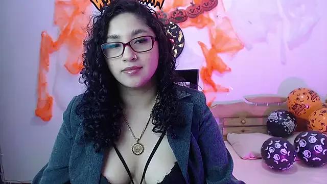 Gia_Dior from StripChat is Freechat